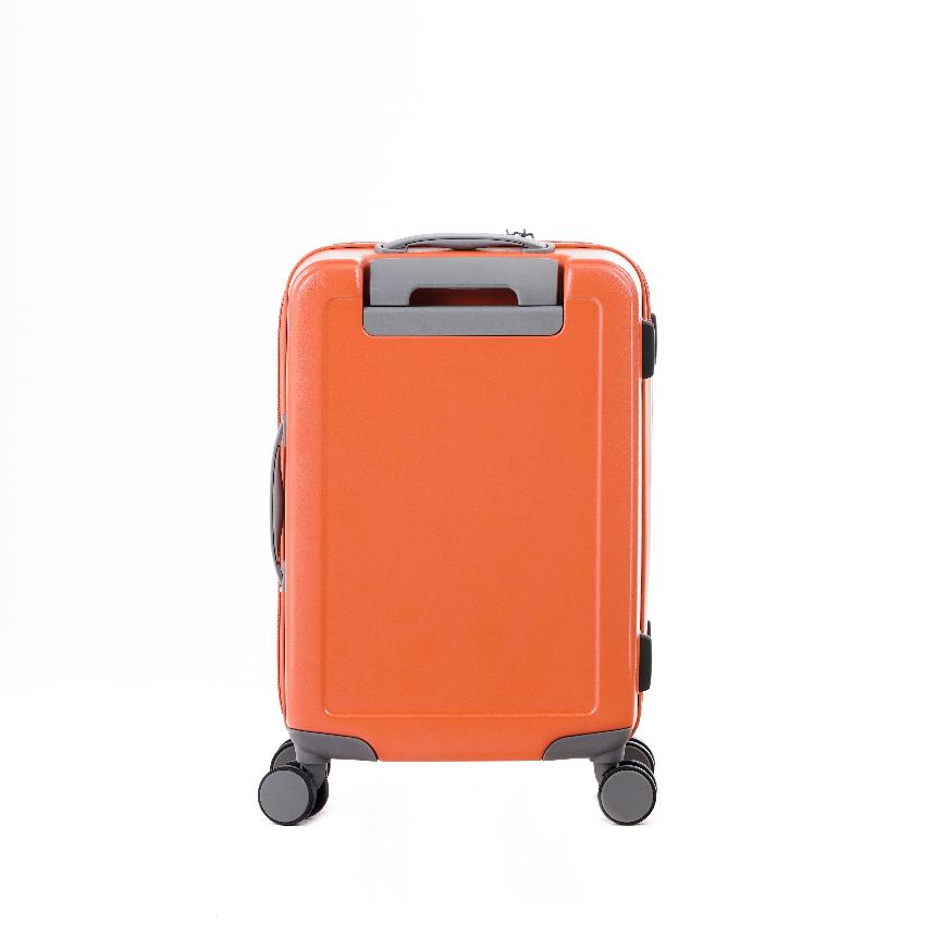 MONOCOZZI URBANITE 34公升21英寸4輪TSA鎖定豎立式機艙行李箱